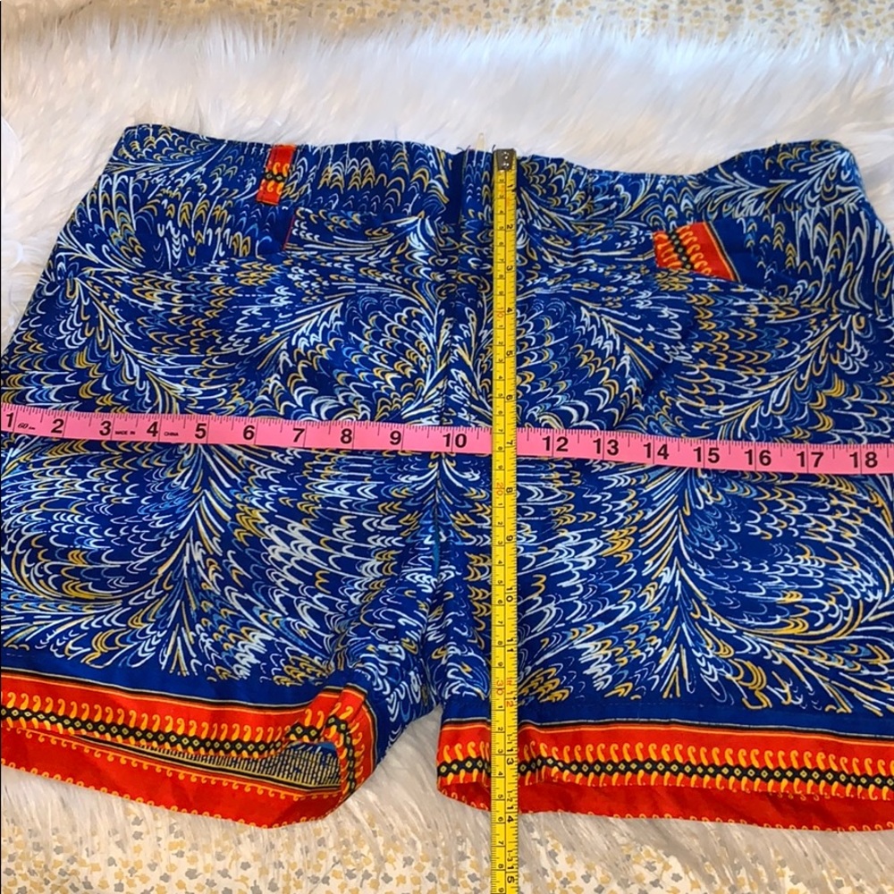 Beautiful shorts 🩳 - Picture 4 of 5